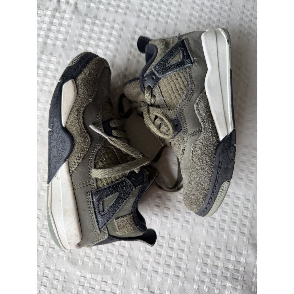 Jordan Air Jordan 4 Shoes Boys Size 12C Green Basketball Sneakers FB9929-200